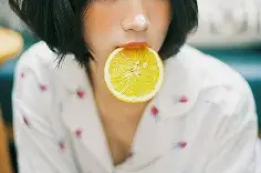 黄景瑜张艺上陈年恋情被翻登顶热搜引热议